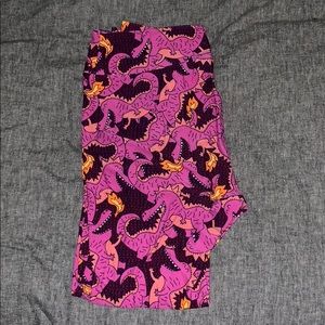 TC Lularoe Dragon Leggings